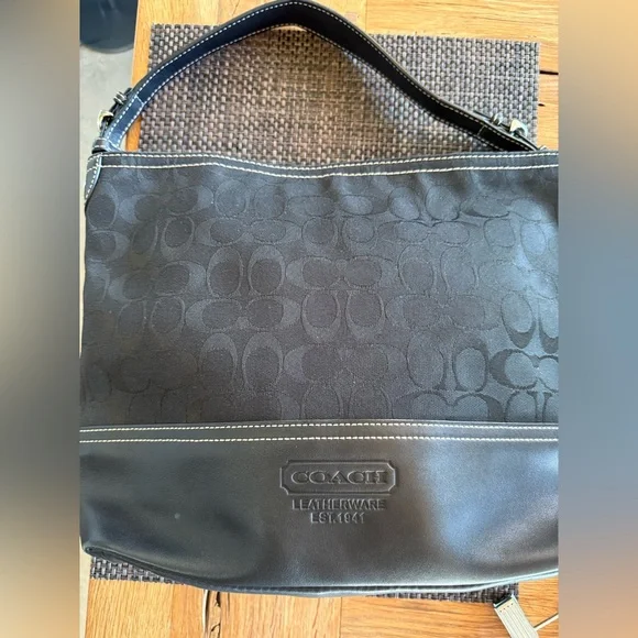 ⚜️ COACH Signature Canvas & Leather Hobo Black Excellent condition ⚜️ - Picture 4 of 16